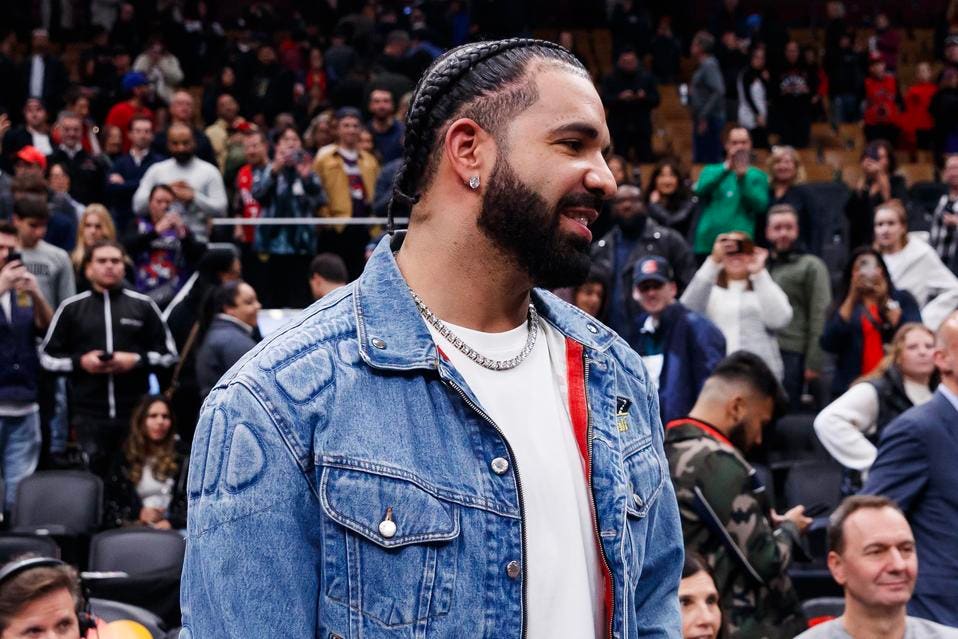 Drake's Album Sales Skyrocket Over 8,500%