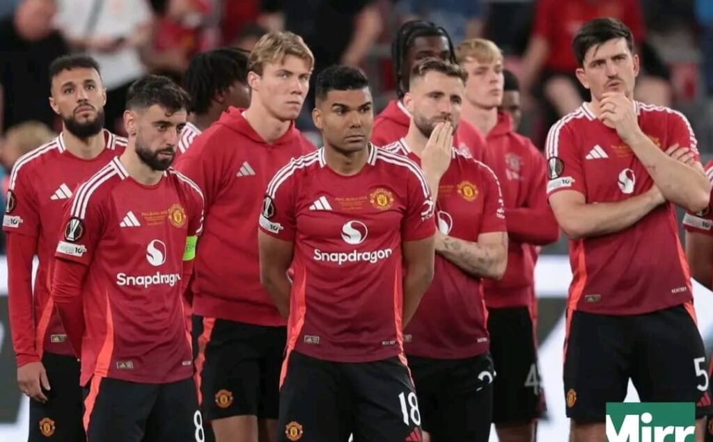 Amidst Financial Reality, Manchester United Puts Every Player on the Transfer List