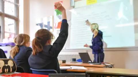 4% Pay Rise Approved for England's Teachers and Doctors