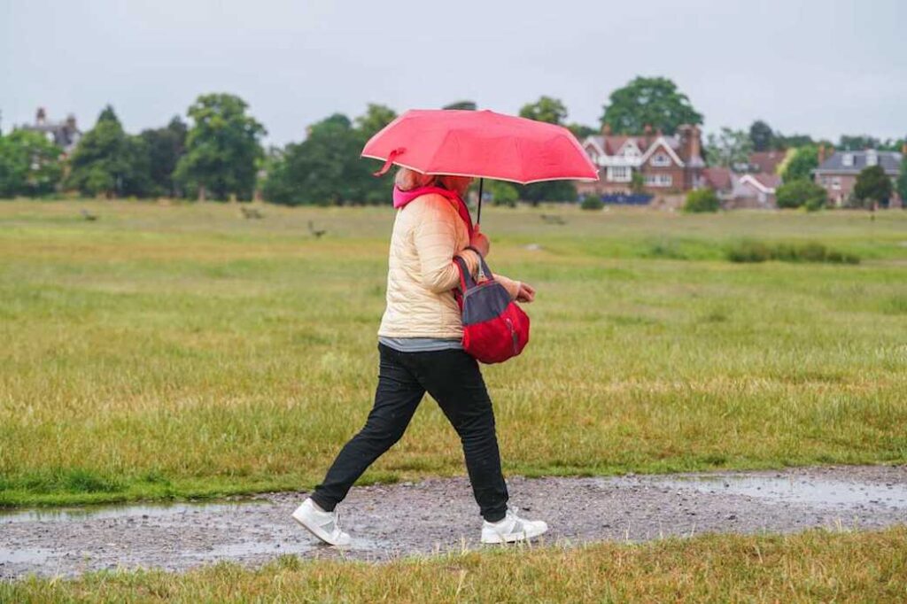 Thunderstorm Warning Issued: Heavy Rain to Hit England and Wales This Weekend