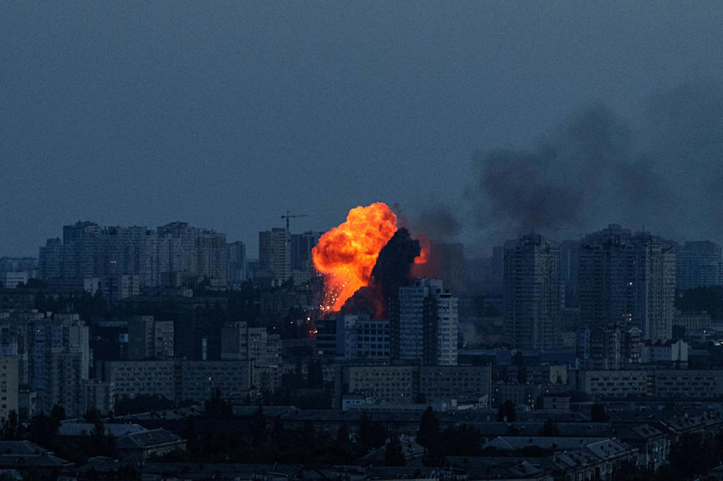 "Massive" Russian Strike Hits Ukraine with Missiles and Drones