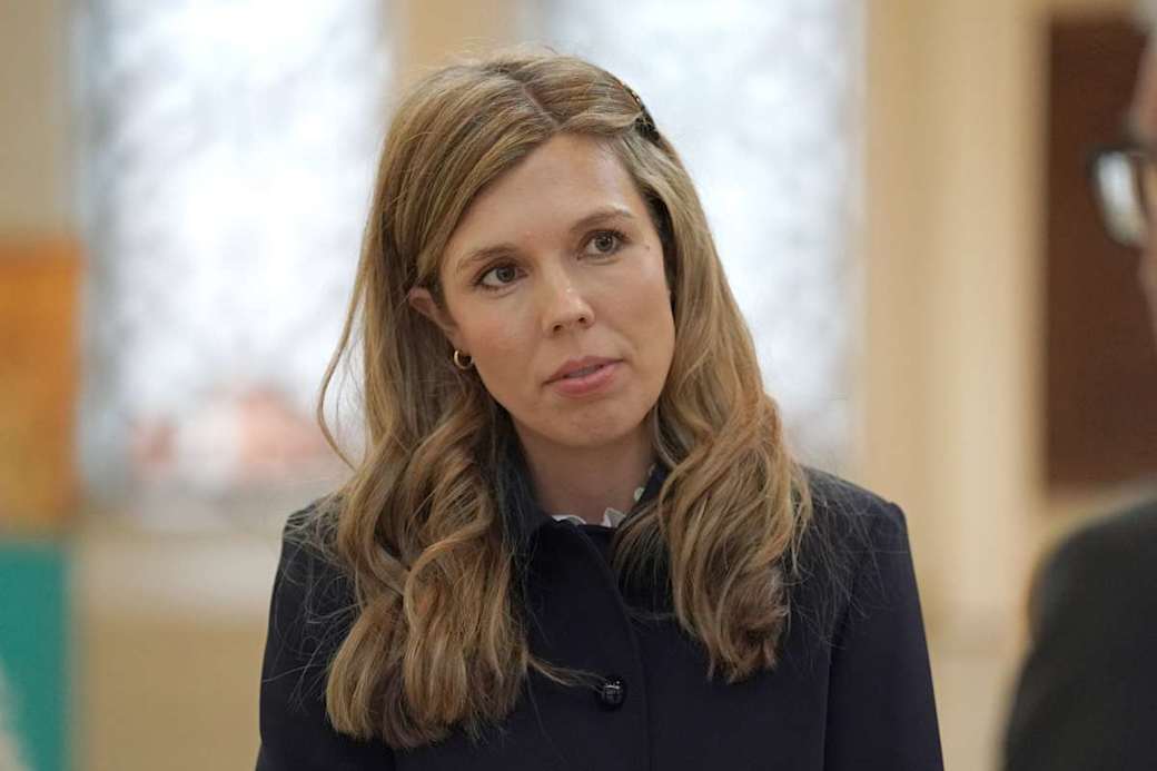 Carrie Johnson issues dehydration warning to mothers from hospital.